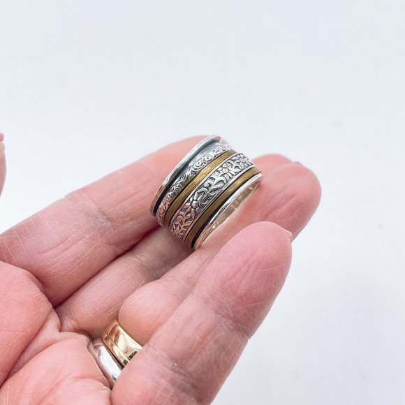 Silpada 925 & Brass Floral Spinner R2293 Band Ring - Size 8.5 - Picture 8 of 8
